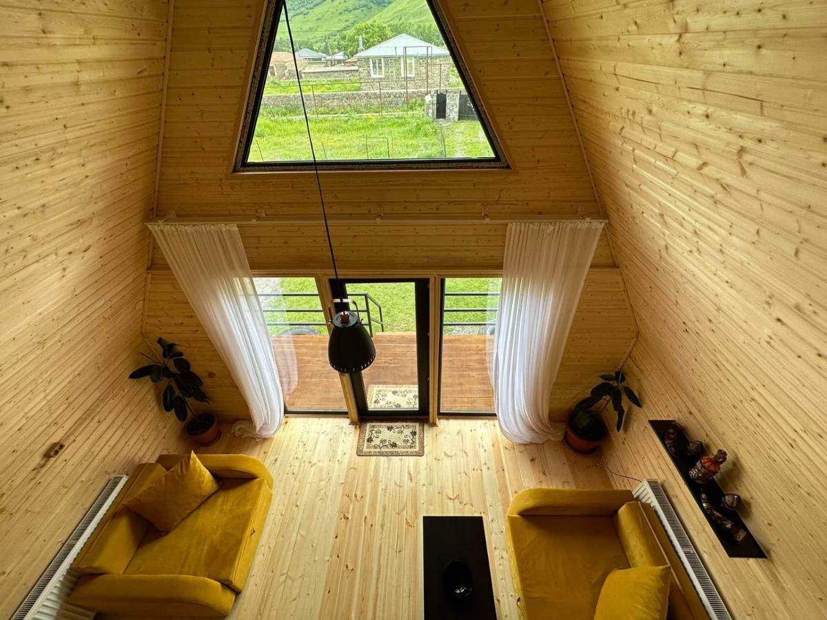 Apartamento Thomas' Hut Kazbegi Exterior foto