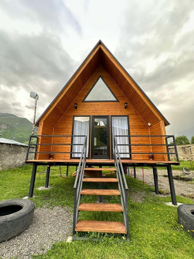 Apartamento Thomas' Hut Kazbegi Exterior foto