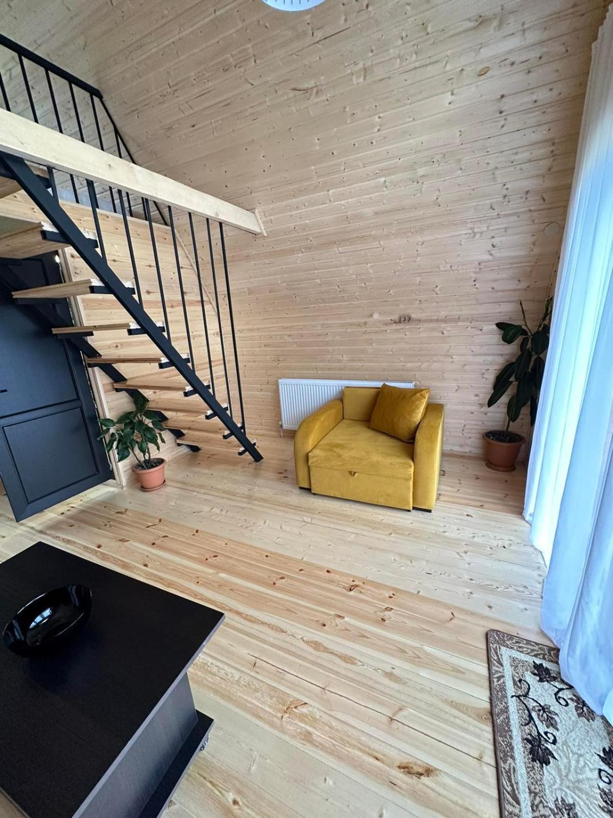 Apartamento Thomas' Hut Kazbegi Exterior foto